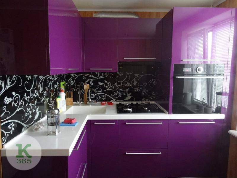 Фиолетовая кухня Формула Квадро артикул: 384565